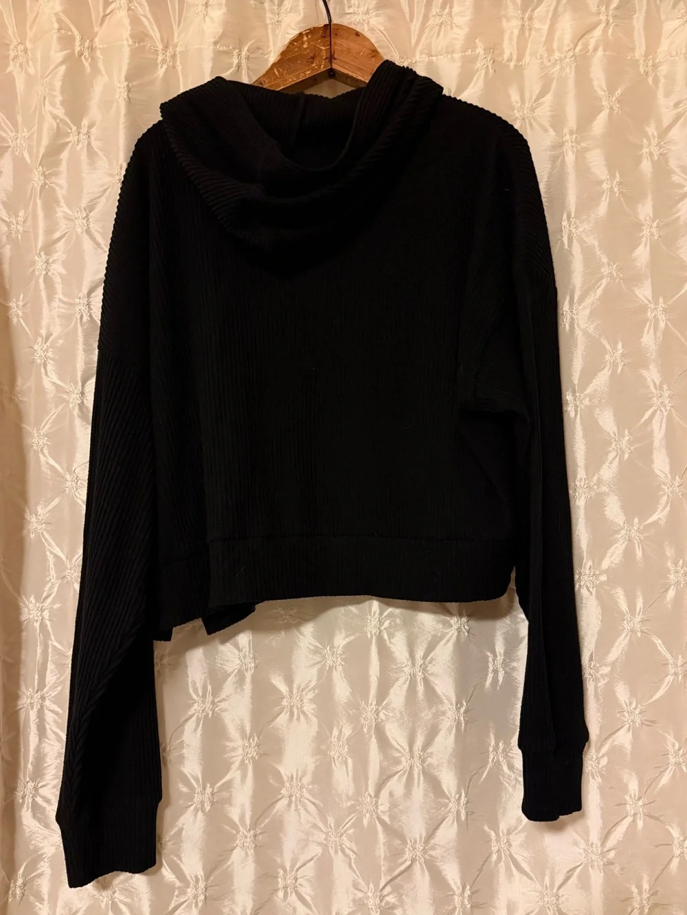 Alo Yoga Muse Hoodie Black Cropped Ribbed Knit Pullover Sweatshirt